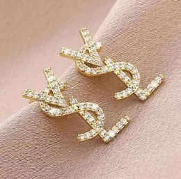 2023 Stud 18K Gold Plated Austrian Crystal Letter yyysls Earrings for Women European and USA Popular Simple Designer Wedding Bride Jewellery Gift