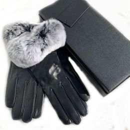 Brand sheepskin gloves and wool-lined mobile phone touch screen rabbit skin cycling warm five-finger gloves211a