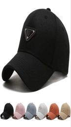 Bucket Hat Cap Fashion Men Stingy Brim Hats Man Women Designers Unisex Sunhat Fisherman Caps Embroidery Badges Breathable Casual H7535337