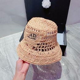 Designer Women Bucket Hats Hand Made Knitted Hat Outdoor Dress Sun Prevent Bonnet Beanie Cappelli Firmati Baseball Caps 4 Style 22318W