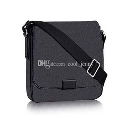 DISTRICT PM High quality famous fashion designer small messenger bags cross body shoulder bag come with dust bag serial n163C