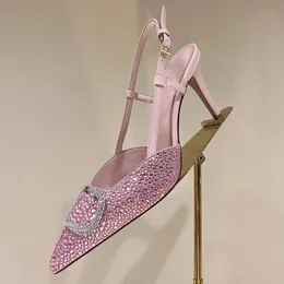 Отсуть обувь элегантные сандалии дизайнерские женские свадьбы на высокой каблуке с вагоном украшением моды с пустым пальцем.