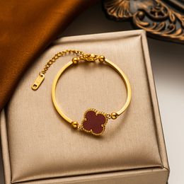 Simple 18K Gold Plated Designer Charm Bracelet Single flower waterproof proof Four-leaf Clover Jewellery Mother-of-Pearl Bracelets For Women and Men High Quality