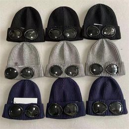 Designer two Lens Glasses Goggles Beanies Men Knitted Hats Skull Caps Outdoor Women Uniesex Winter Beanie Black Grey Bonnet302z