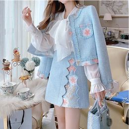 Two Piece Dress Autumn Winter Small Fragrance Embroidery Floral 2 Piece Set Women Tweed Woollen Short Jacket Coat Sweet Flower Mini Skirt Suits 231211