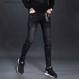 Men's Jeans Korea Version Mens Noble Black Jeans High Quality Slim Stretch Jeans Light Luxury Casual Jeans Sexy Stylish Street Jeans; Q231213