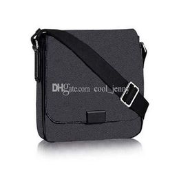 DISTRICT PM High quality famous fashion designer small messenger bags cross body shoulder bag come with dust bag serial n208z