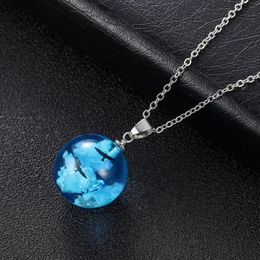 Pendant Necklaces Circular Luminous Necklace For Women Girls Simple Chain Choker Transparent Resin Rould Ball Moon Jewellery Gifts257B