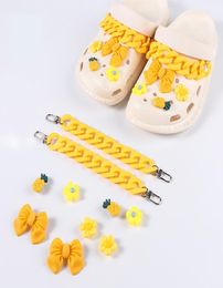 10-14PCS/Set Combination Charms PVC s Accessories DIY Chain Cute Flower Girl Gift For Shoe Decoration Jibz1917707