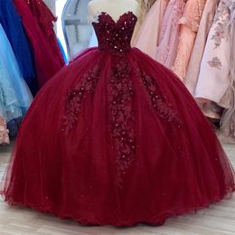 Red Sweetheart Ball Gown Quinceanera Dresses For Girls Beaded Celebrity Party Gowns Lace Up Back Graduation Appliques Prom Dress