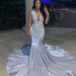 Sliver Prom Dress Gitter Sparkly Mermaid With Diamond Beads Evening Gowns Satin Train Sexy Backless Evening Dresses Ruffle