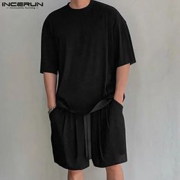 Men's Tracksuits 2023 Men Sets Solid Pleated Streetwear Oneck Short Sleeve T Shirt Drawstring Shorts 2PCS Loose Casual Suits S5XL INCERUN 231211