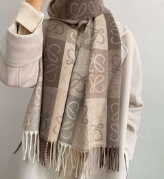 scarf 2021 new color matching old flower Lowe imitation cashmere scarf tassel lady light luxury shawl4966101