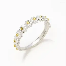 Cluster Rings Korea Fashion Little Daisy For Women Sweet Bloom Flower Ring Wedding Engagement Female Jewelry Gift