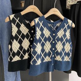 Women's Tanks Boho Knitted Crochet Tank Top Women Plaid Hollow Out V-neck Female Cropped Ladies Sleeveless Vintage Autumn Camis Dropship