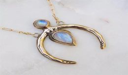 Pendant Necklaces Creative Vintage Moonstone Chain Nacklaces For Women Charm Gold Colour Crescent Pendent Necklace Female Jewellery G6718027