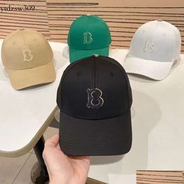 Ball Caps 23ss 4color Brand Fashion Baseball Cap Summer Men Women Letters Print Baseballs Grid Stripe Pu Leather Casual Hat D Dhb1g