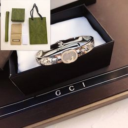 Boutique Silver Plated Luxury Bangle Original Designer Gift Bracelet With Box Elegant Fashion Womens Letter Bangle High Quality Stainless Steel Bangle Wholesale