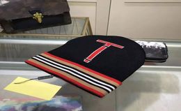 Top quality classic letter stripe Knitted Beanie Caps 5 Colour for Men039s Women039s Autumn Winter Warm Thick Wool Embroidery7270950