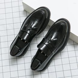 Dress Shoes Black Loafers For Men Tassels Round Toe Slip-On Brown Formal Pu Handmade Spring Autumn Mens