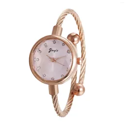 Wristwatches Women Watch Exquisite Fashion Bracelet Ladies Quartz Wrist Casual