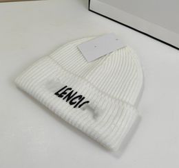 Fashion Brand Woollen Cap Female Autumn and Winter Student All-Match Letters Knitted Hat Warm Beanie Hat Male