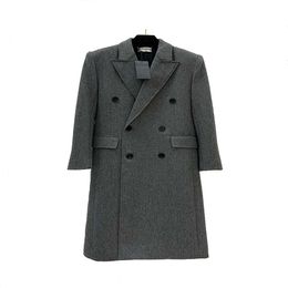 Cappotto da donna Cappotto lungo doppiopetto autunno e inverno in pura lana classica a vita sottile con spilla