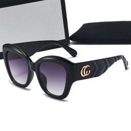 Designer Sunglasses For Men Women Retro Eyeglasses Outdoor Shades PC Frame Fashion Classic Lady Sun glasses Mirrors 4 Colours With 173F