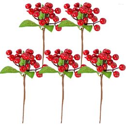 Decorative Flowers 5Pcs Artificial Berry Stems Pick Christmas Fake Decor Festival Wreath Peace Fruit Shooting 5 Red Berries Wedding