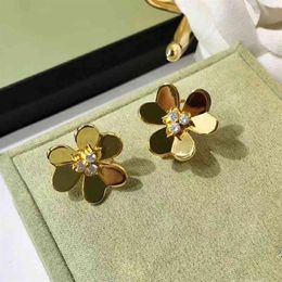 Brand Pure 925 Sterling Silver Jewellery For Women Gold Colour Earrings Flower Earrings Luck Clover Design Wedding Party Earrings301Q