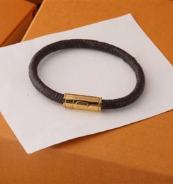 Four Titanium Steel Leather Bracelet Couple Bracelets Fashion Trend Letter Bracelets High Quality Gold Plated Bracelets Jewelry Su2975537