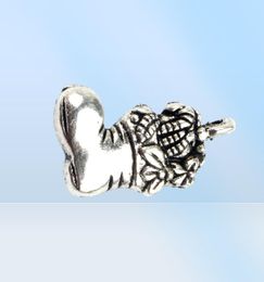 Silver Fat Christmas Stockings Full of Gift Charms 150pcslot Pendants Fashion Jewellery DIY Fit Bracelets Necklace Earrings L2539650204