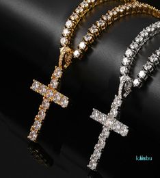 Shining Diamond Stone Cross Pendants Necklace Jewellery Platinum Plated Men Women Lover Gift Couple Religious Jewelry9498487