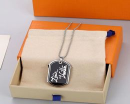 21fw luxury Jewellery black glue dropping military brand pendant men039s and women039s titanium steel necklace hip hop accesso3102502