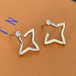 Fashion Designer Earrings Ear Stud Women Brand Letter With Stamp Earring High Quality Gold Plated Copper Voguish Crystal Pearl Wedding Jewellery Christmas Gifts