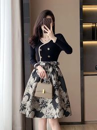 Basic Casual Dresses French Little Fragrance Dress Autumn Women's Fashion Celebrity Temperament Wrapped Waist Show Thin Black Skirt 231212