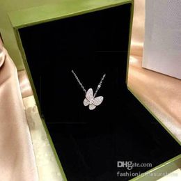 Jewelry butterfly Pendant silver Necklace designer locket diamond men and women Rose Gold Platinum necklaces statement for Christm2171191