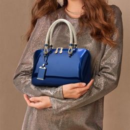 Evening Bags Fashion Patent Leather Handbags One-shoulder Diagonal Bag203t