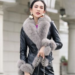 Women's Fur Faux Genuine Sheepskin Leather Jacket with Big Collar Female OutwearLadies Fashion Coat Winter 231211