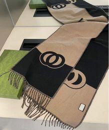 Designer Winter Scarf Pashmina Long Tassel Scarves Men Women Cashmere Shawls Scarf Big Letter Printed Warm Soft Touch Pashmina With Tags Wraps 200x60cm