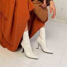 Boots Autumn Winter High-heeled Short Women's New Plus Velvet Small Square Toe Thin Shoes Fashion All-match 220719