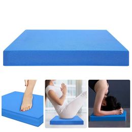 Yoga Mats TPE Balance Pad Soft High Rebound Yoga Mat Thick Balance Cushion Fitness Yoga Pilates Plank Hold Board for Physical Therapy 231211