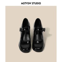 Dress Shoes Mary Jane Shoes Women's Retro British Style Hepburn Style Black High Heel Button Thick Heel Square Head Single Shoes Women Shoes 231212