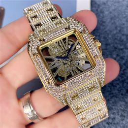 Skeleton Diamond Dial Watches The Latest Men's Hip Hop Watch In Silver Case Iced Out Large Diamond Bezel Quartz Movement Wristwatch Shiny Good 138