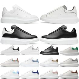 2024 luxury men women casual shoes Triple White Black Leather Green Suede Rainbow Dream Blue Gold Leather Navy Red Silver outdoor sports trainers sneakers