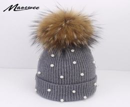 Wool Beanies Women Real Natural Fur Pom Poms Fashion Pearl Knitted Hat Girls Female Beanie Cap Pompom Winter Hats for Women1830271