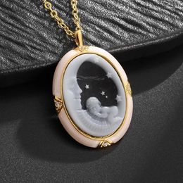 Pendant Necklaces Exquisite Moon Goddess Mother Of Pearl Badge Angel Baby Necklace Women's Banquet Party Luxury Jewellery