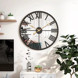 Wall Clocks Circular Iron Mirror Clock Northern Europe Style Multifunctional Living Room Silent Bathroom Decoration