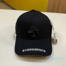 Cross Letter Embroidered Baseball Hat Men's and Women's Sports Shading Fashion Duck Tongue hearts bucket hat