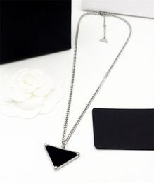 Womens Mens Luxury Designer Necklace Chain Casual Fashion Jewelry Black Pendant Necklaces Choker Steel Trendy Style Gold Silver Co3736045